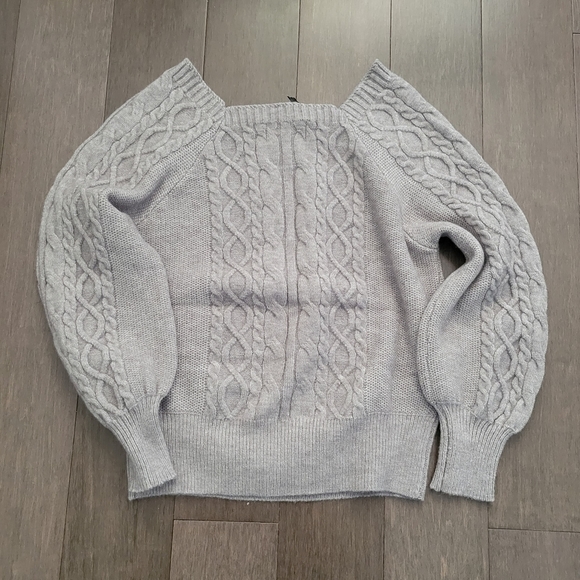 Oliver.O Gray Knit Balloon Sleeve Sweater - Picture 3 of 3